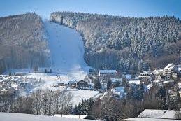 Schöne Umgebung mit tollen Bergen