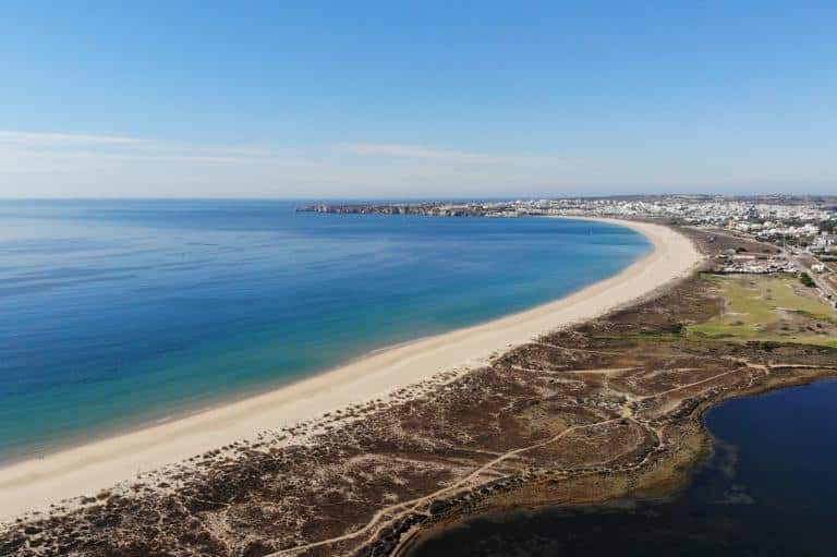 Trainingslager an der Algarve am Sandstrand