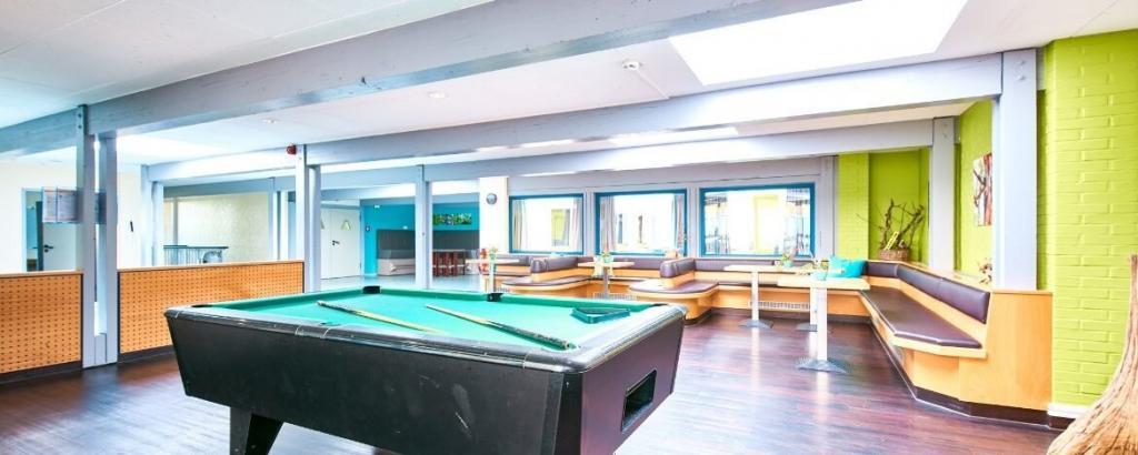 Billard im Fussball Trainingslager an der Aller