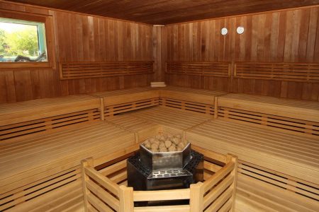 nach den Trainingseinheiten in die Sauna direkt an der Saale