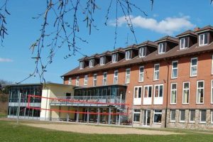 Unterkunft samt Beachvolleyballplatz beim Fussball Trainingslager Ploen