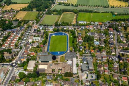 Sportzentrum mit vielen Rasenplätzen