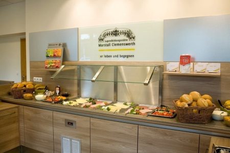 Buffet der Sportschule Emsland mit sportlergerechter Ernährung